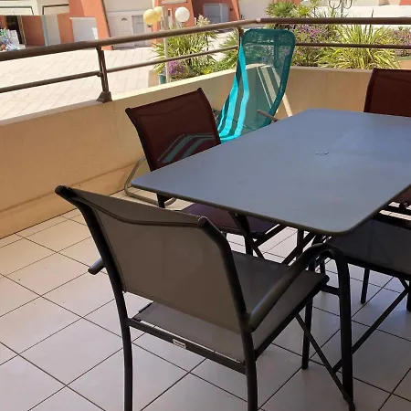 Apartment 2 Pieces A Avec Terrasse, Piscine Et Parking A 100m De La - Fr-1-472a-186 Sete