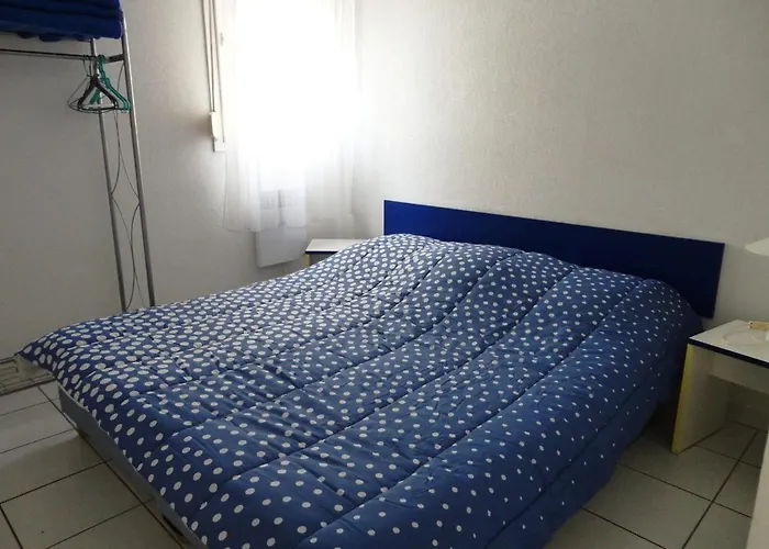 公寓 Confort De 28M² Avec Terrasse Et Parking, Sete - Fr-1-472A-186 *