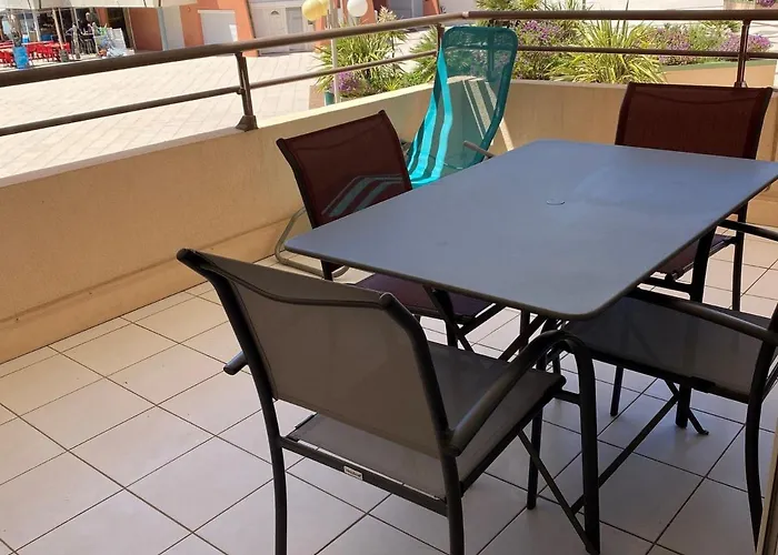 公寓 Confort De 28M² Avec Terrasse Et Parking, Sete - Fr-1-472A-186 塞特港